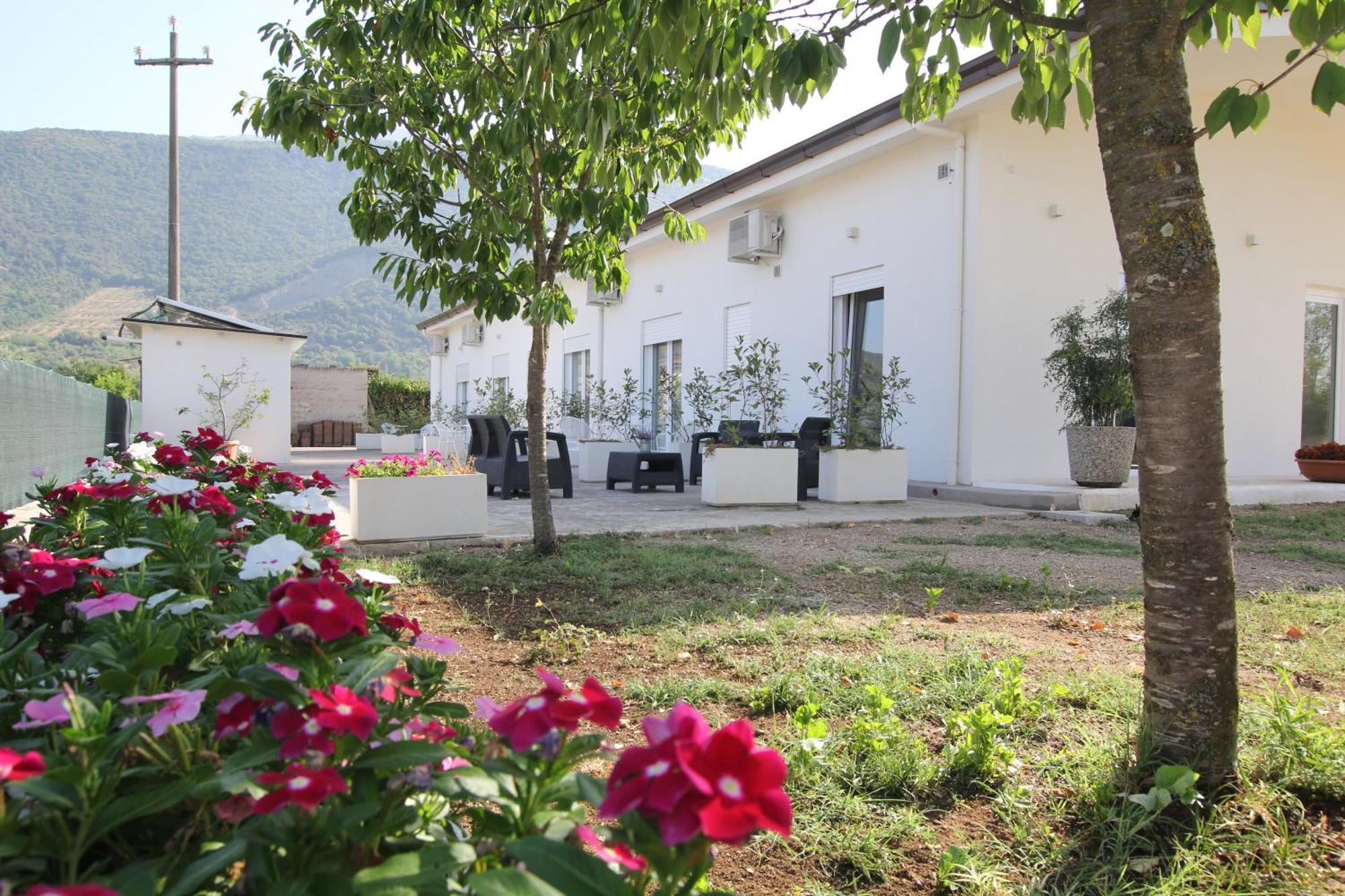 Villa Capodacqua Castrocielo Екстер'єр фото